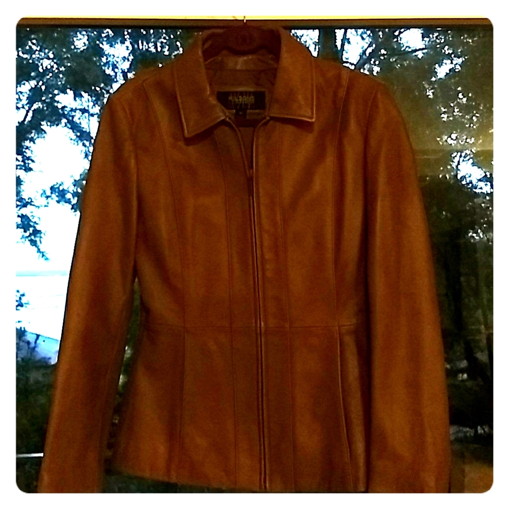 Wilson's Leather camel colored leather jacket M